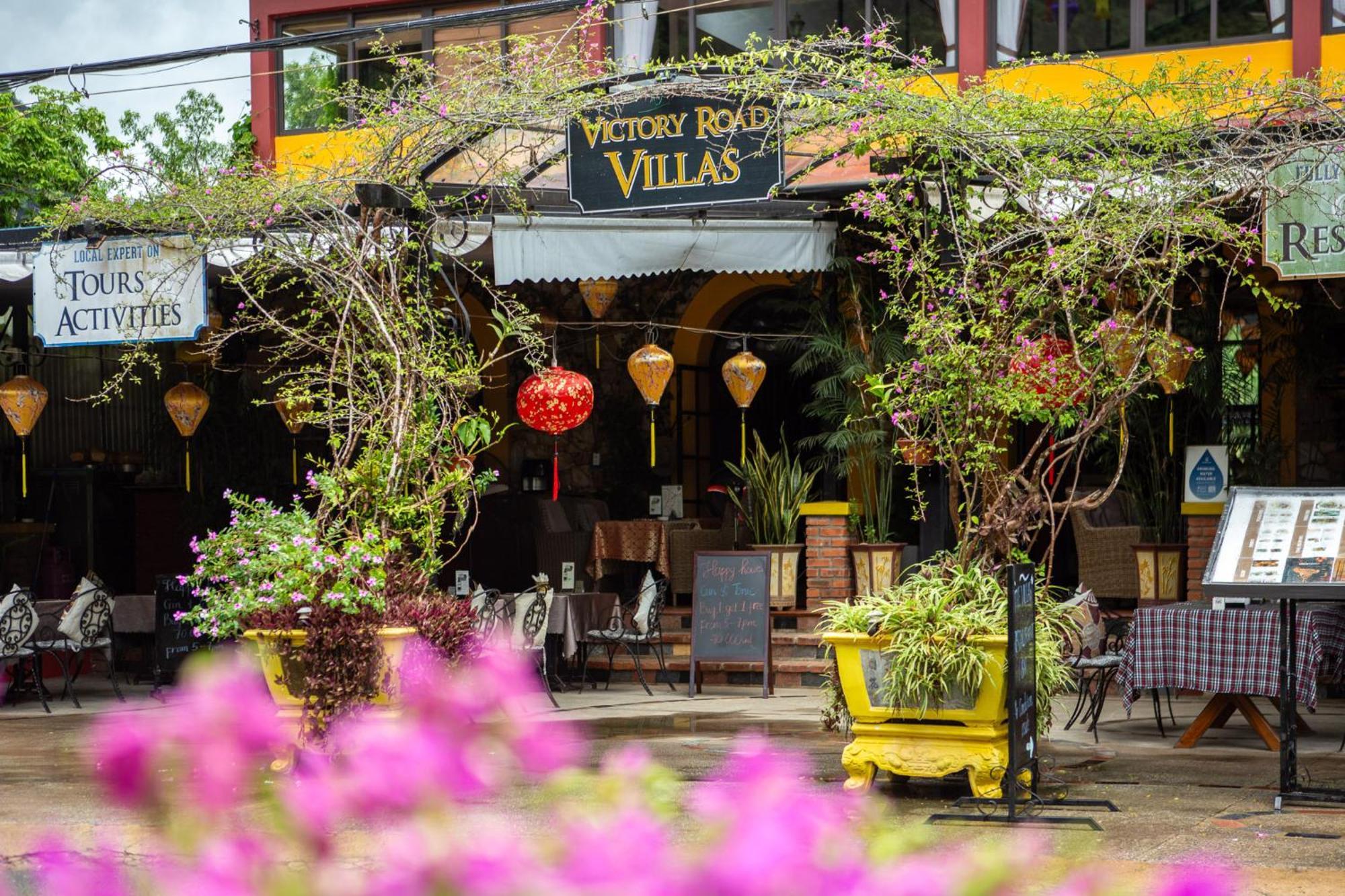 Villa Victory Road *